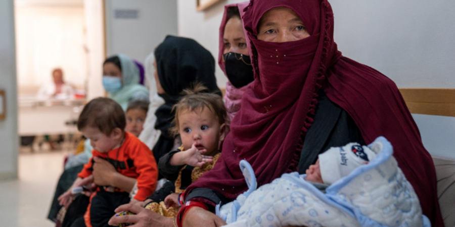 5,5 milhões de pessoas deslocadas receberam assistência médica do ACNUR. ©UNHCR/Oxygen Empire Media Production
